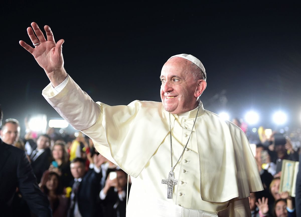 Em reunião de 45 minutos, Lula e papa Francisco conversam sobre a