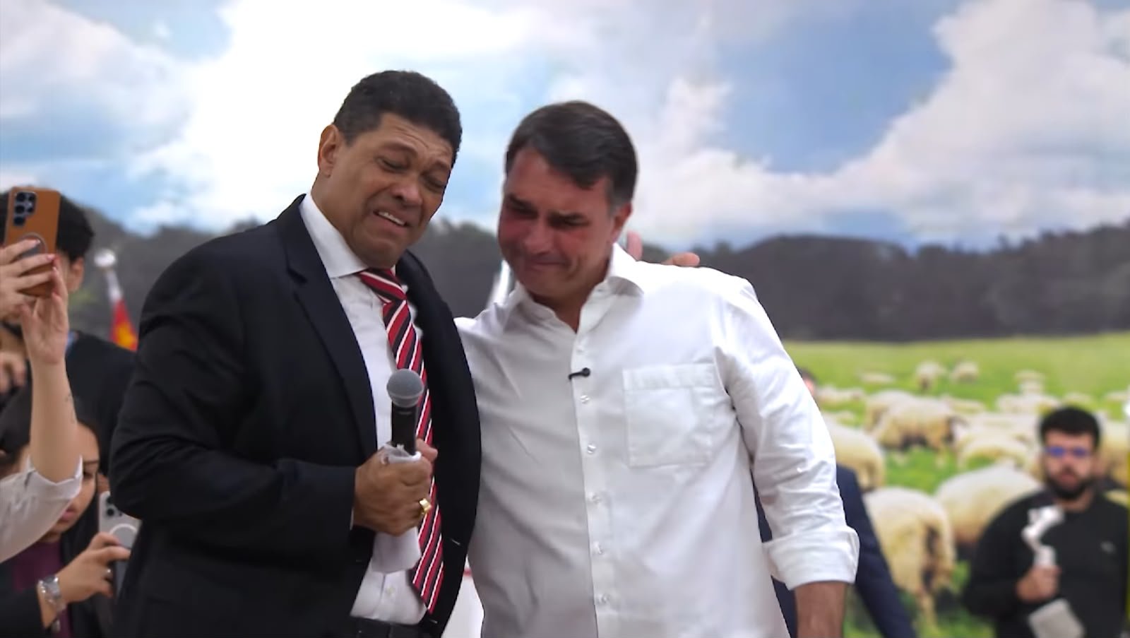 Cultos e missas foram espaço de propaganda eleitoral às vésperas do primeiro turno das eleições, aponta pesquisa