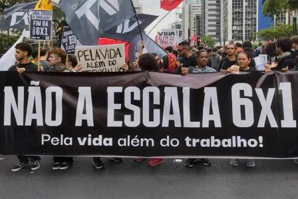 fim-escal-6x1-letyciabond-agenciabrasil-1