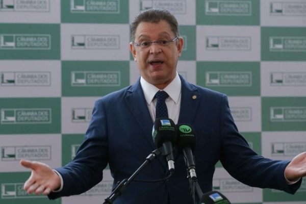 sostenes faccao pt tse